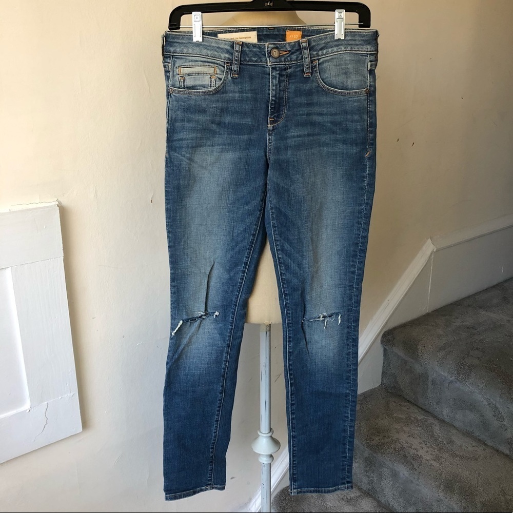 Anthro Pilcro The Stet Ripped Knee Skinny Jean EUC